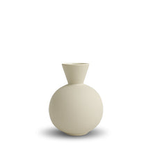 Load image into Gallery viewer, COOEE l TRUMPET VASE 16CM l SHELL